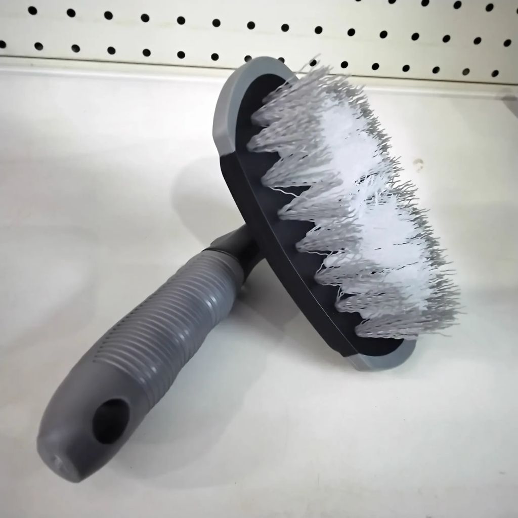 Brosse de roue type 2