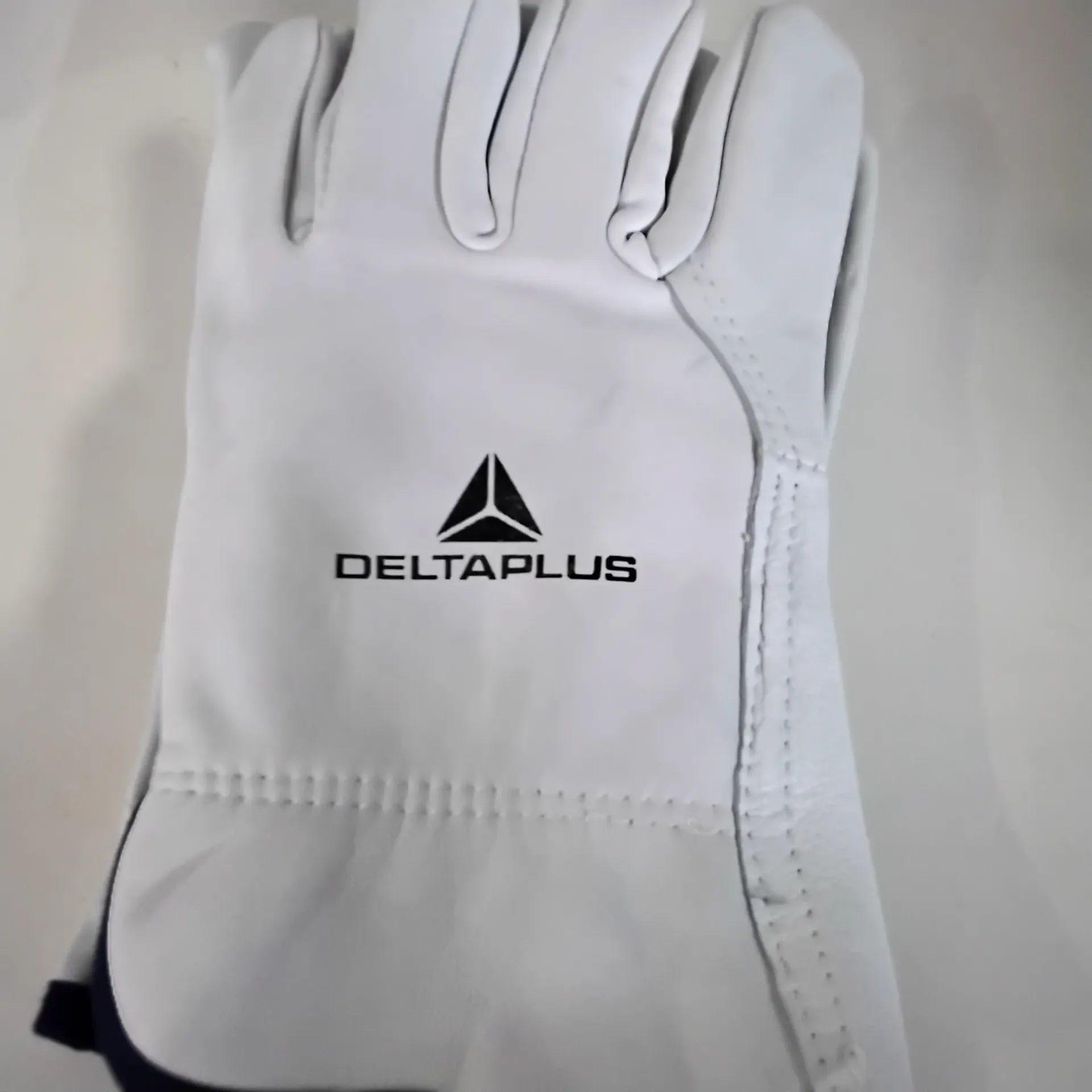 Gant delta plus