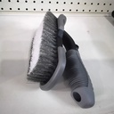 Grosse brosse de roue