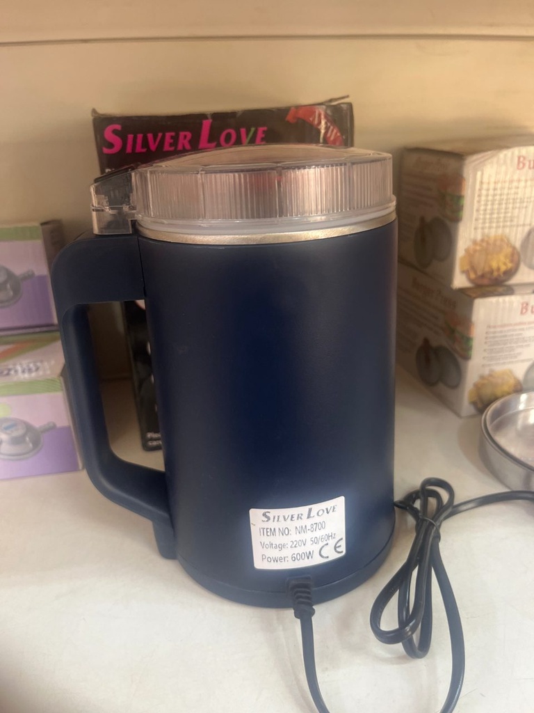 Multifunctional grinder grind various food