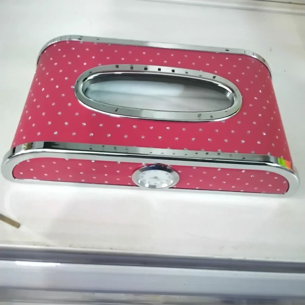 Porte lotus perlé avec montre