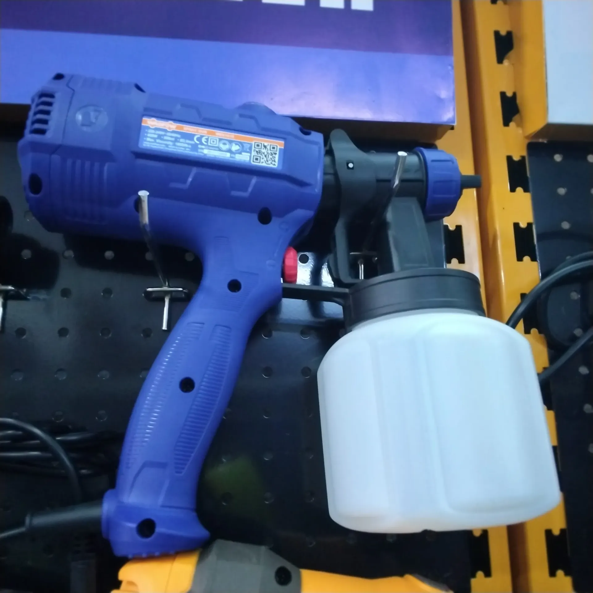 Pistolet a peinture WEG1A16