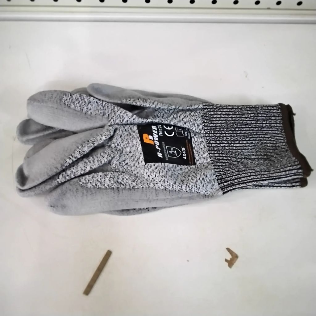 Gant électricien R6122