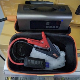 Wireless air pump booster jump starter